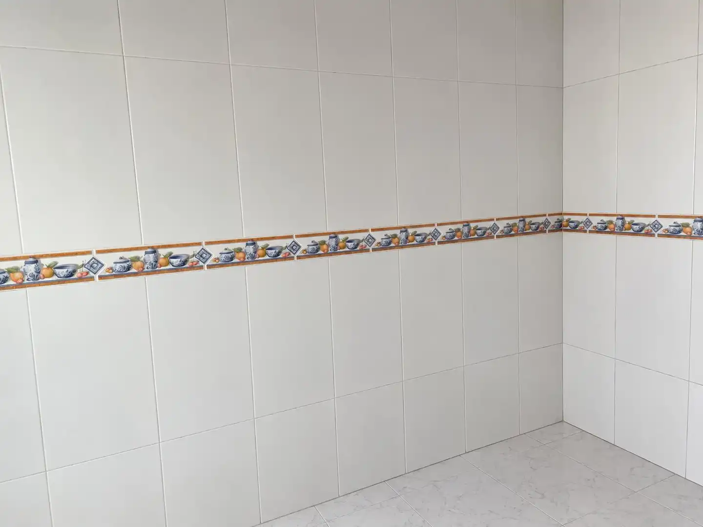 Baño de Piso en venta en Almería con Balcón y Alarma