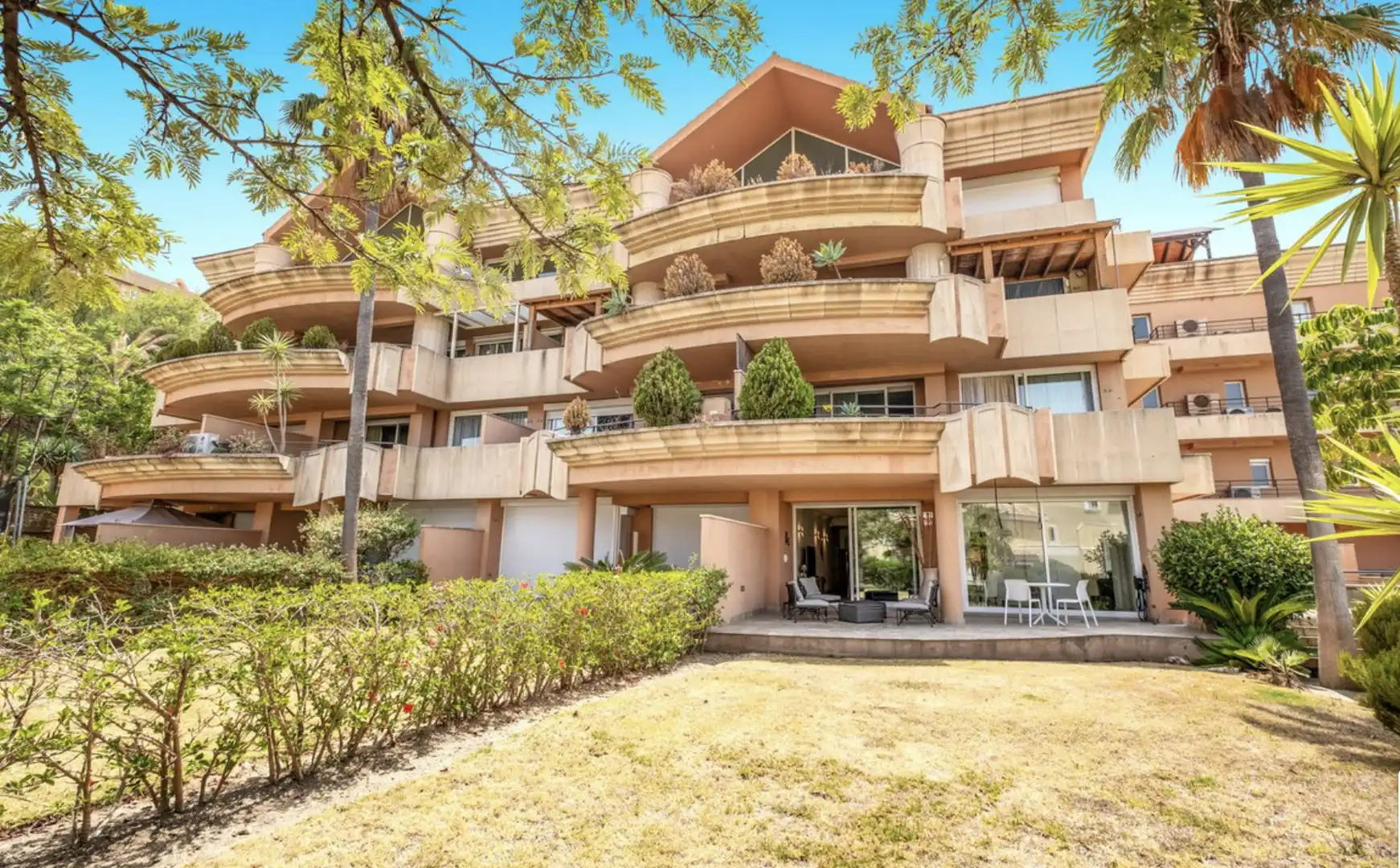 Apartament amb piscina en venda a Nueva Andalucía, imagen 23