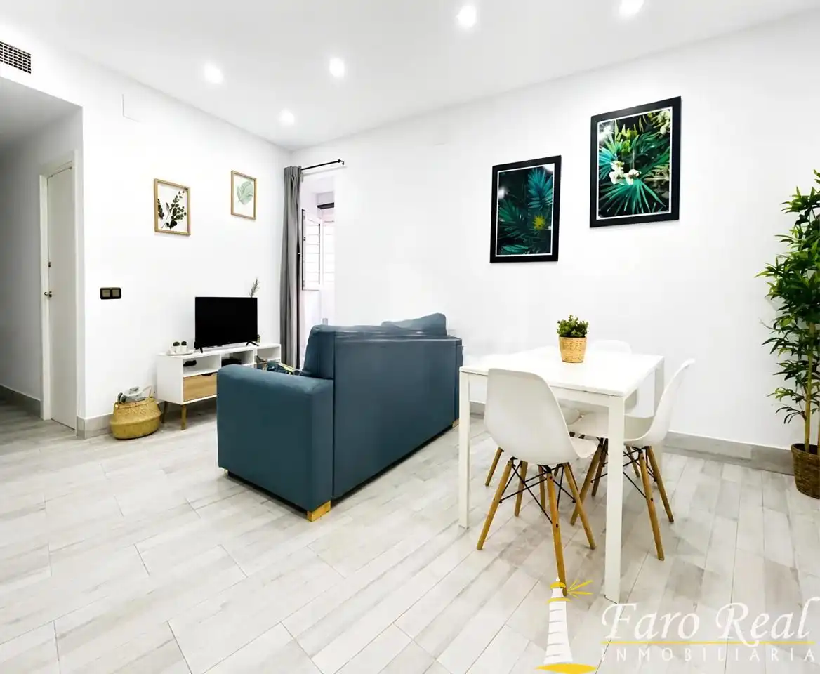 Living room of Ground floor for sale in Sanlúcar de Barrameda  with Air Conditioner and Furnished