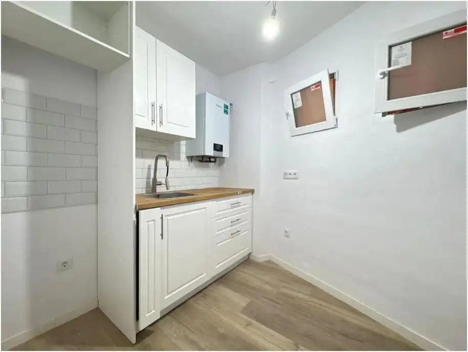 Cocina de Piso en venta en Zamora Capital  con Calefacción y Trastero