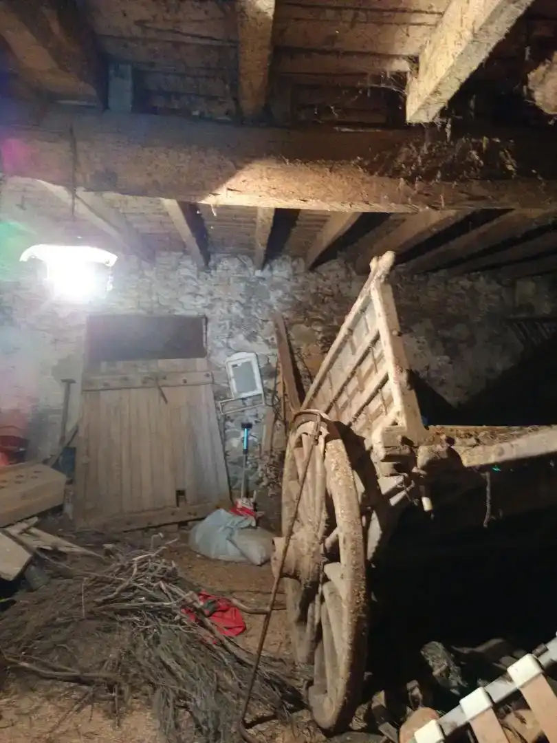 Casa adosada en venda en Mantinos