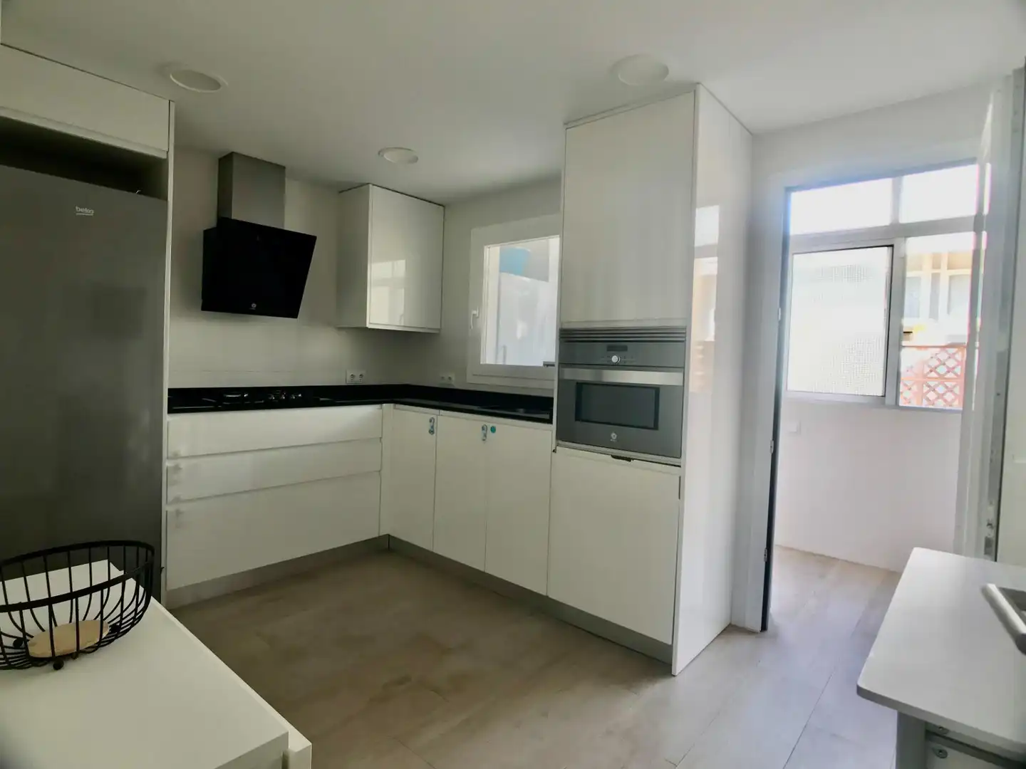 Cuina de Casa adosada de lloguer en Calvià amb Jardí privat, Parquet i Terrassa