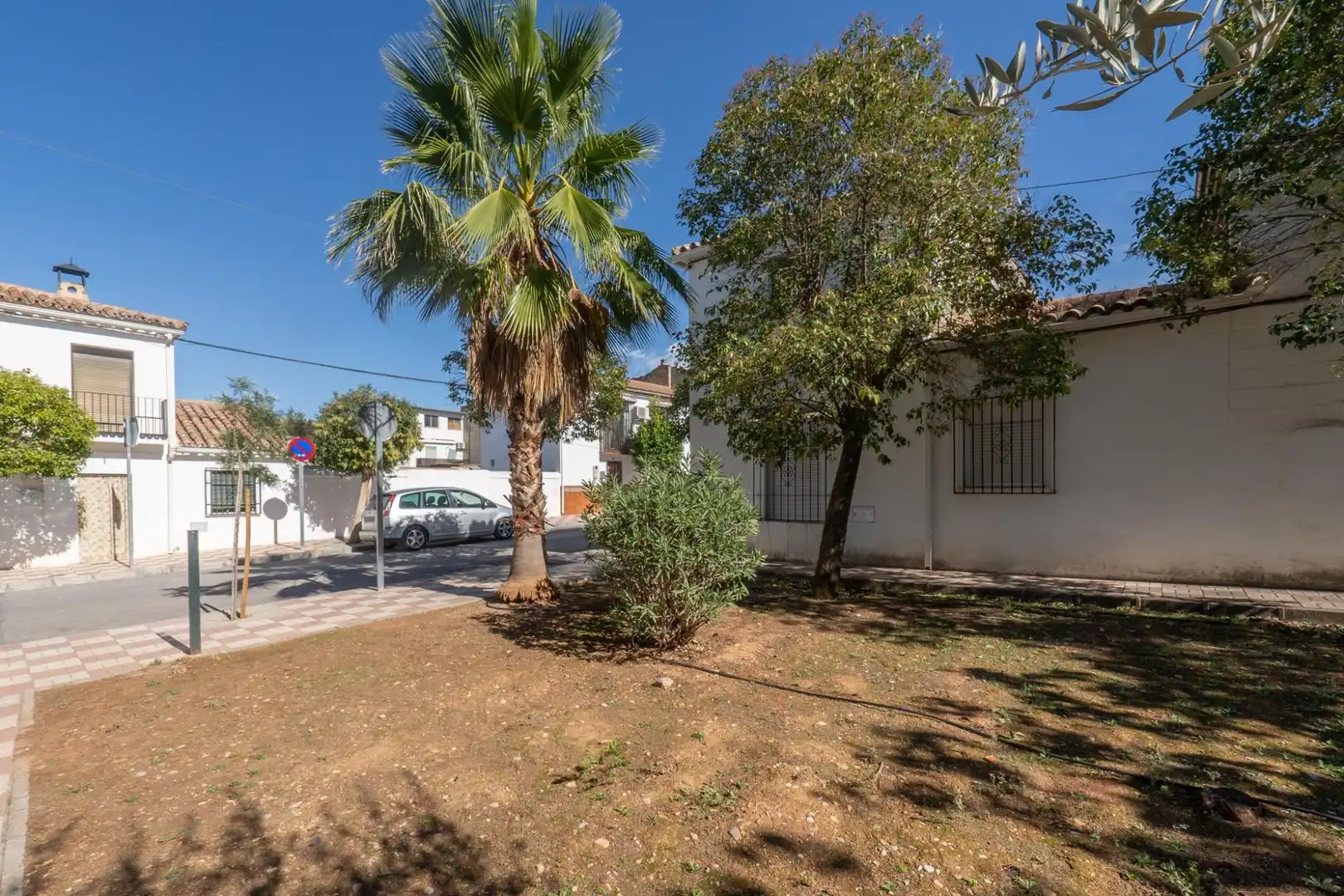 Vista exterior de Casa o xalet en venda en Albolote amb Terrassa i Balcó
