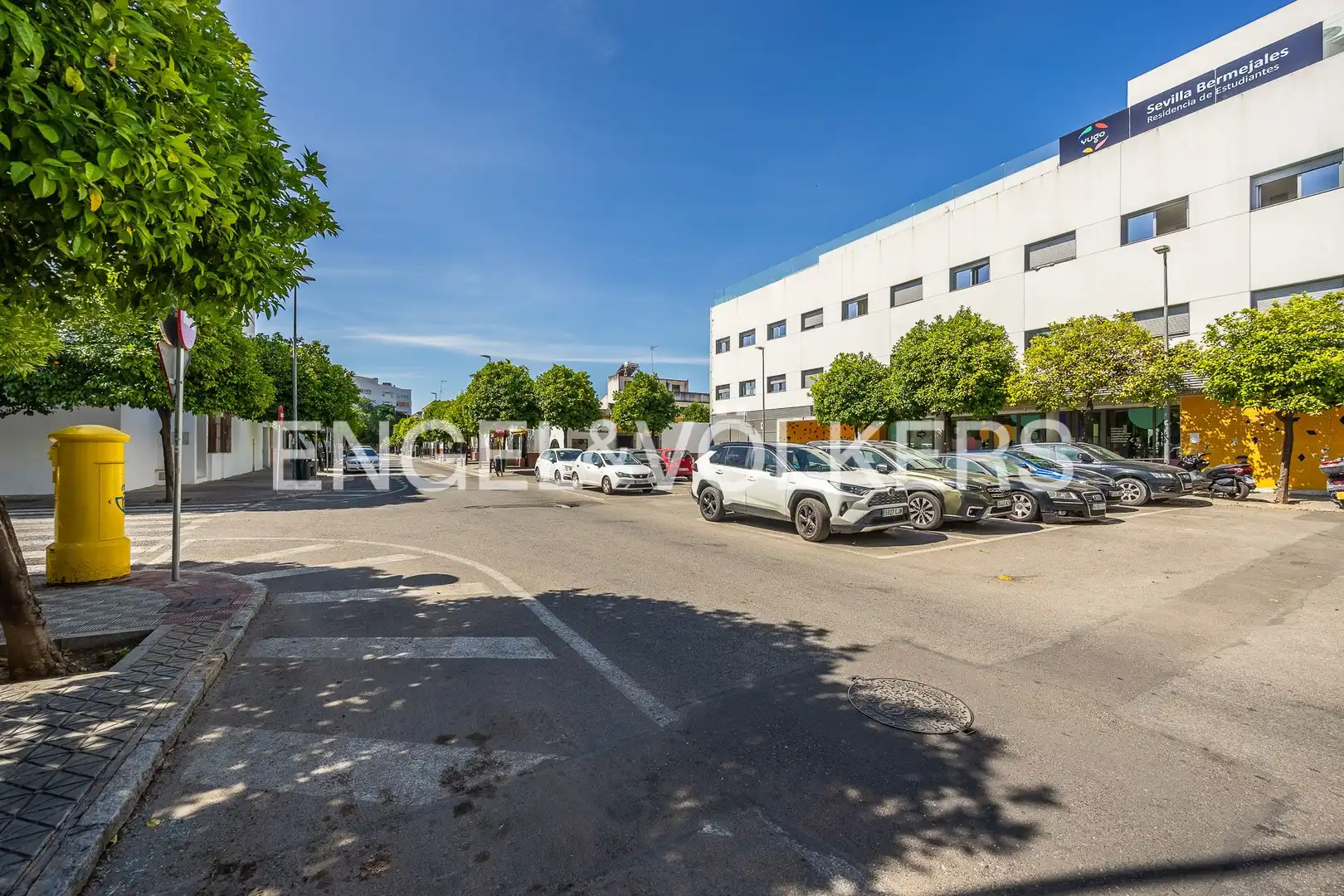 Exterior view of Duplexes for sale in Sevilla  with Air Conditioner, Heating and Terrace