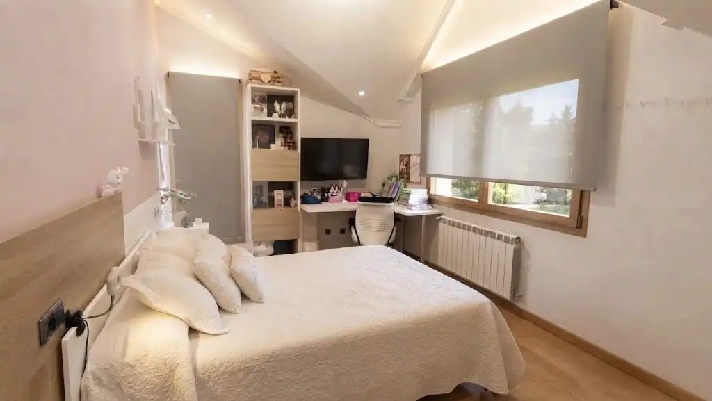 Bedroom of Houses for sale in Bembrive