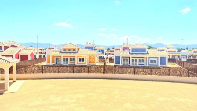 Casa-chalet en Venta en Purias