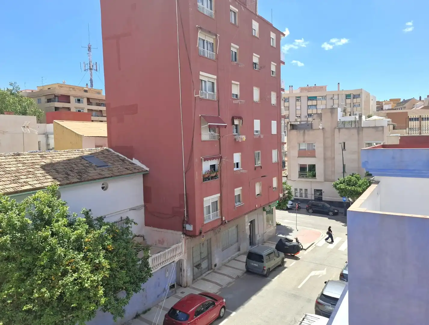 Außenansicht von Einfamilien-Reihenhaus zum Verkauf in Málaga mit Terrasse