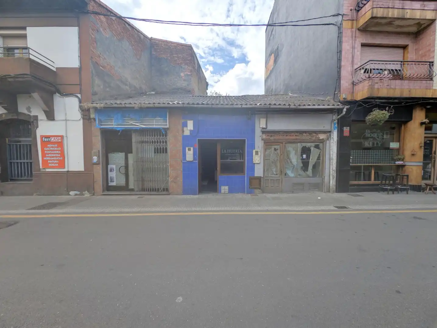 Edifici en venda en Oviedo 