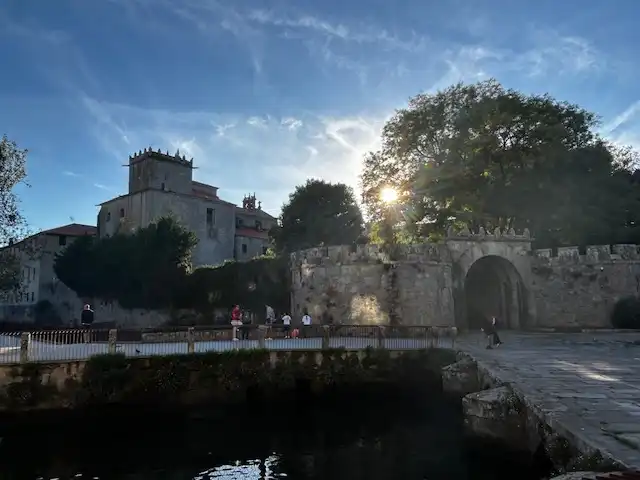 Vista exterior de Casa adosada en venta en Vilagarcía de Arousa
