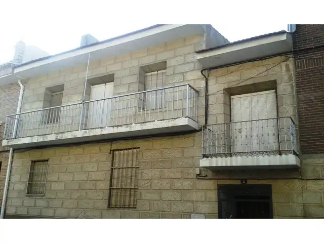 Maison à vendre à Urda