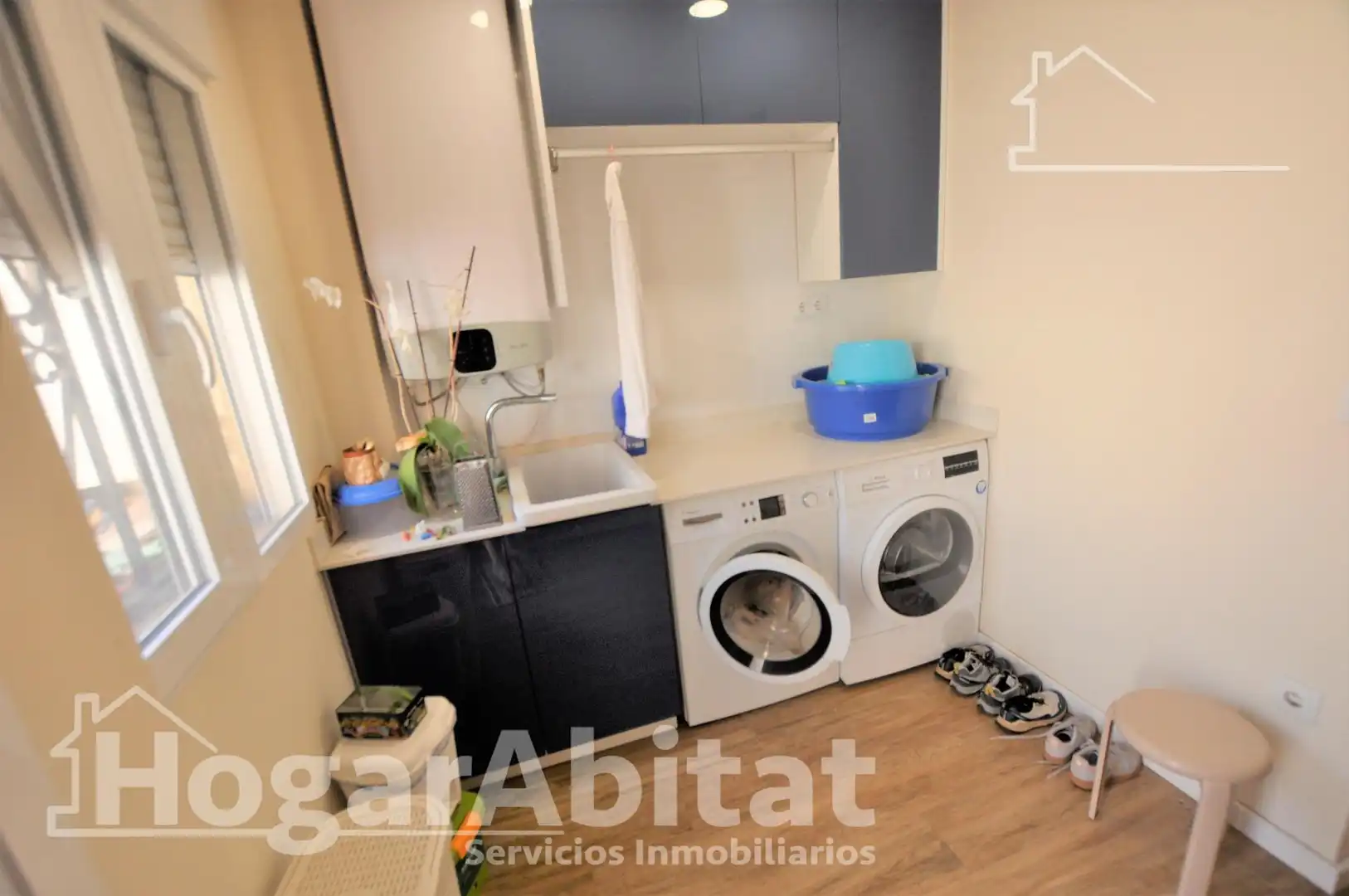 Kitchen of Houses for sale in Manises  with Air Conditioner, Heating and Terrace