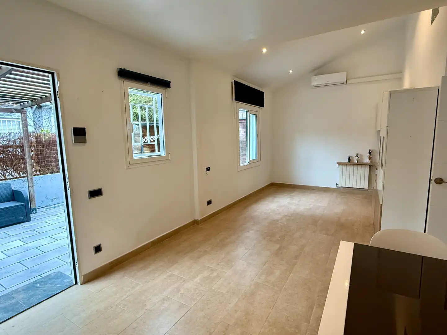 Casa adosada en venta en Barcelona con Aire acondicionado, Calefacción y Jardín privado