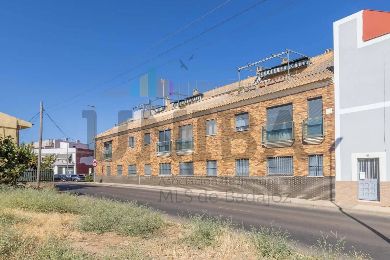 Vista exterior de Àtic en venda en Badajoz amb Aire condicionat, Calefacció i Terrassa