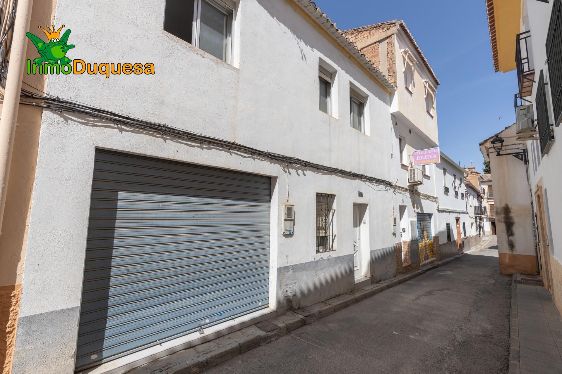 Vista exterior de Casa o xalet en venda en Alhendín amb Terrassa