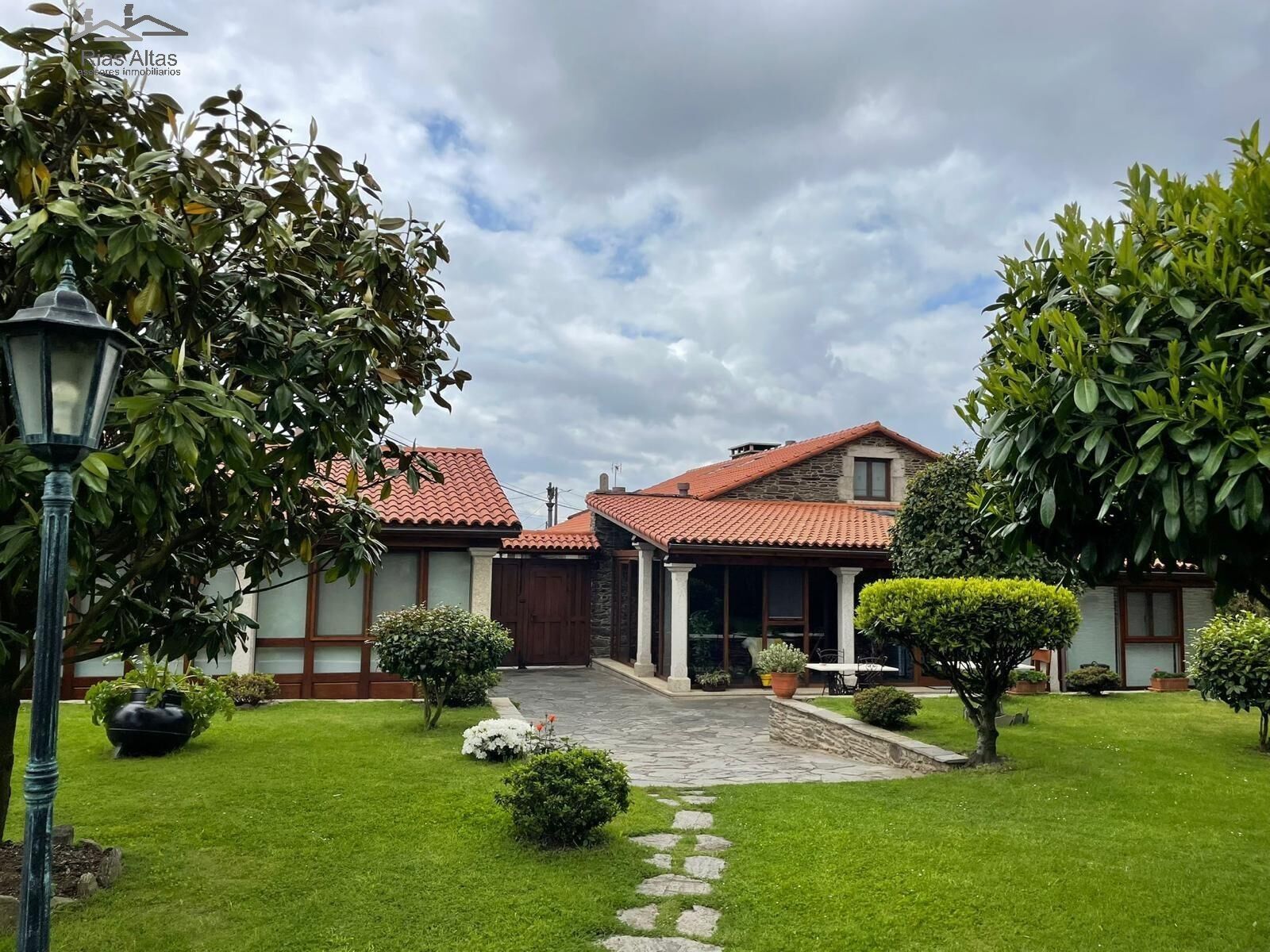 Garden of House or chalet for sale in Ordes  with Heating, Private garden and Storage room