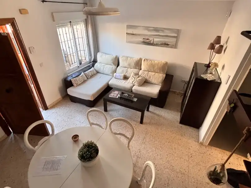 Terraced house with garden to rent in Acedia 4, imagen 3