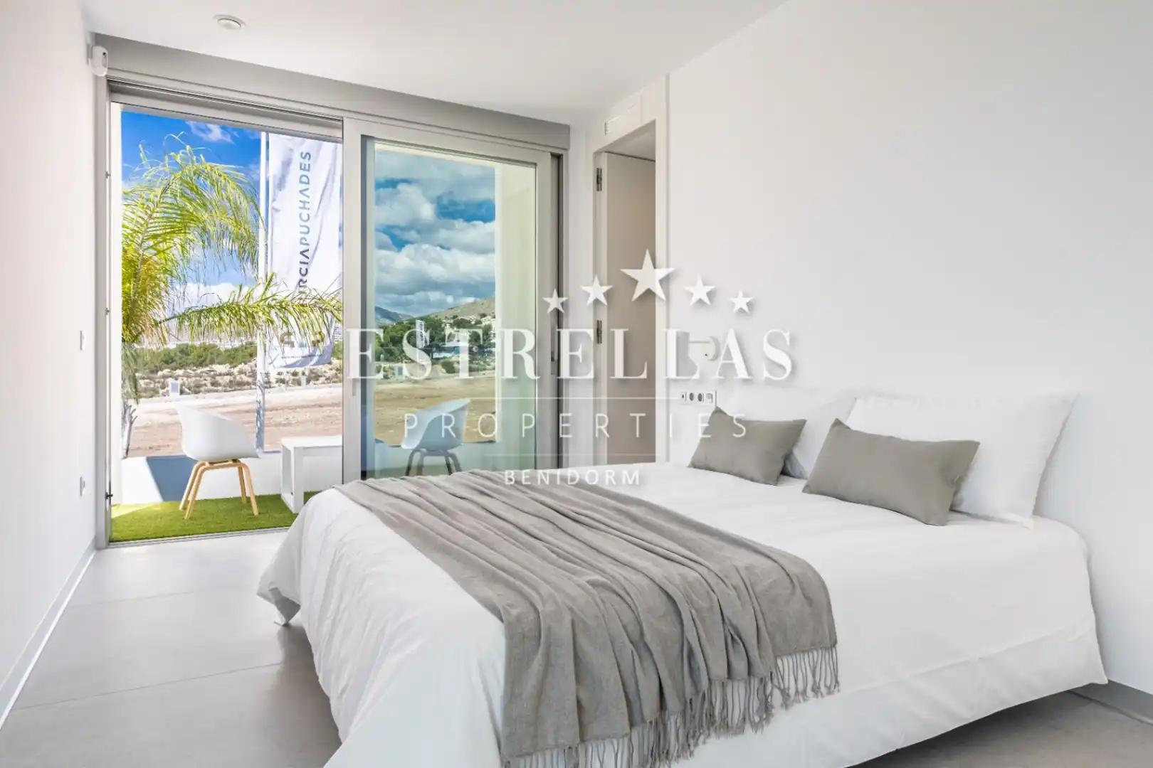 Villa mit Pool zum Verkauf in Golf Bahía, imagen 14