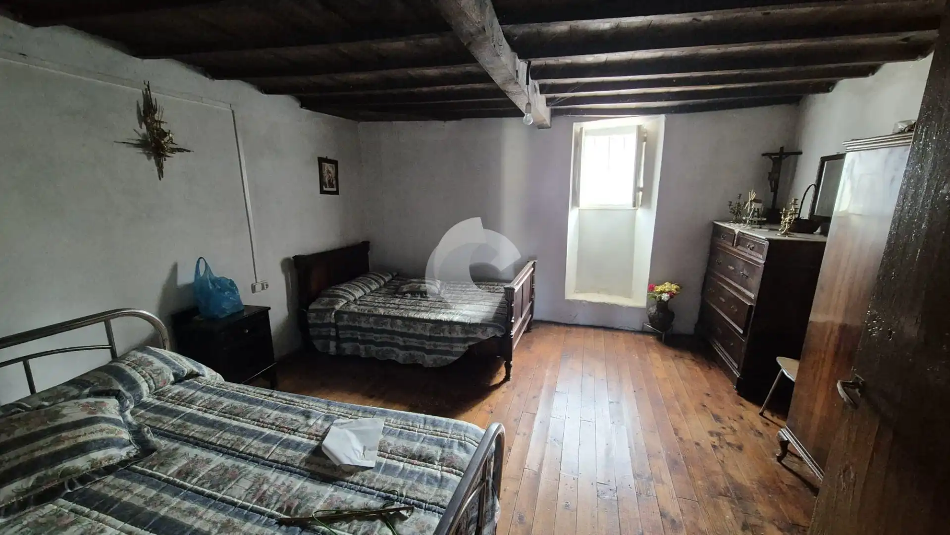 Dormitori de Casa adosada en venda en Xunqueira de Espadanedo amb Jardí privat