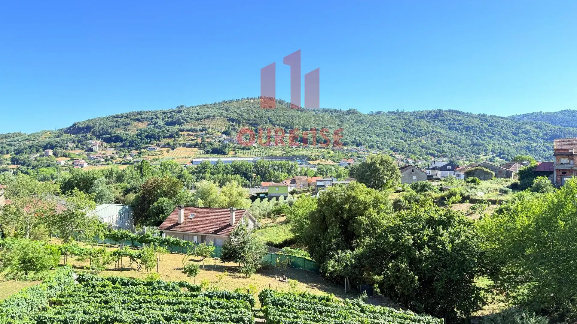 Casa o chalet en venta en Ourense Capital  con Jardín privado, Terraza y Trastero