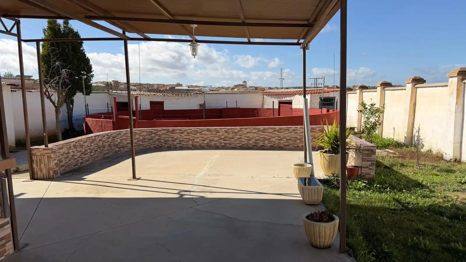 Terraza de Finca rústica en venta en Chimeneas con Aire acondicionado, Jardín privado y Piscina