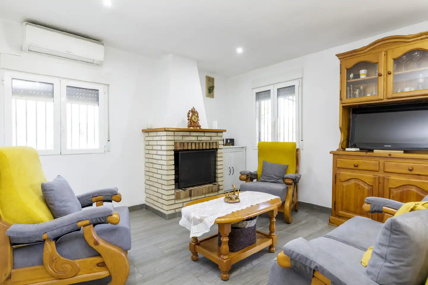 Sala d'estar de Casa o xalet en venda en Zaragoza