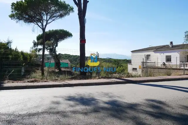 Terreny residencial en venda a Carrer de Sant Marc