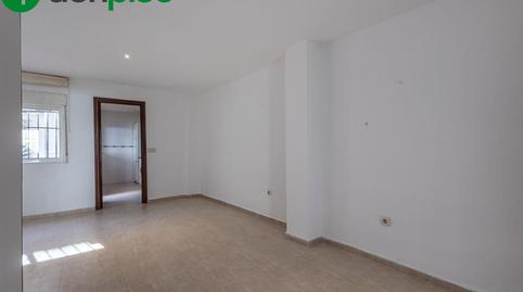 Foto 3 de Casa adosada en venda a  San Fernando, Poniente, Granada