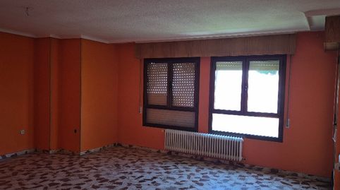 Foto 4 de Piso en venta en Avenida Ramón Menéndez Pidal, 52, Industria, Albacete Capital