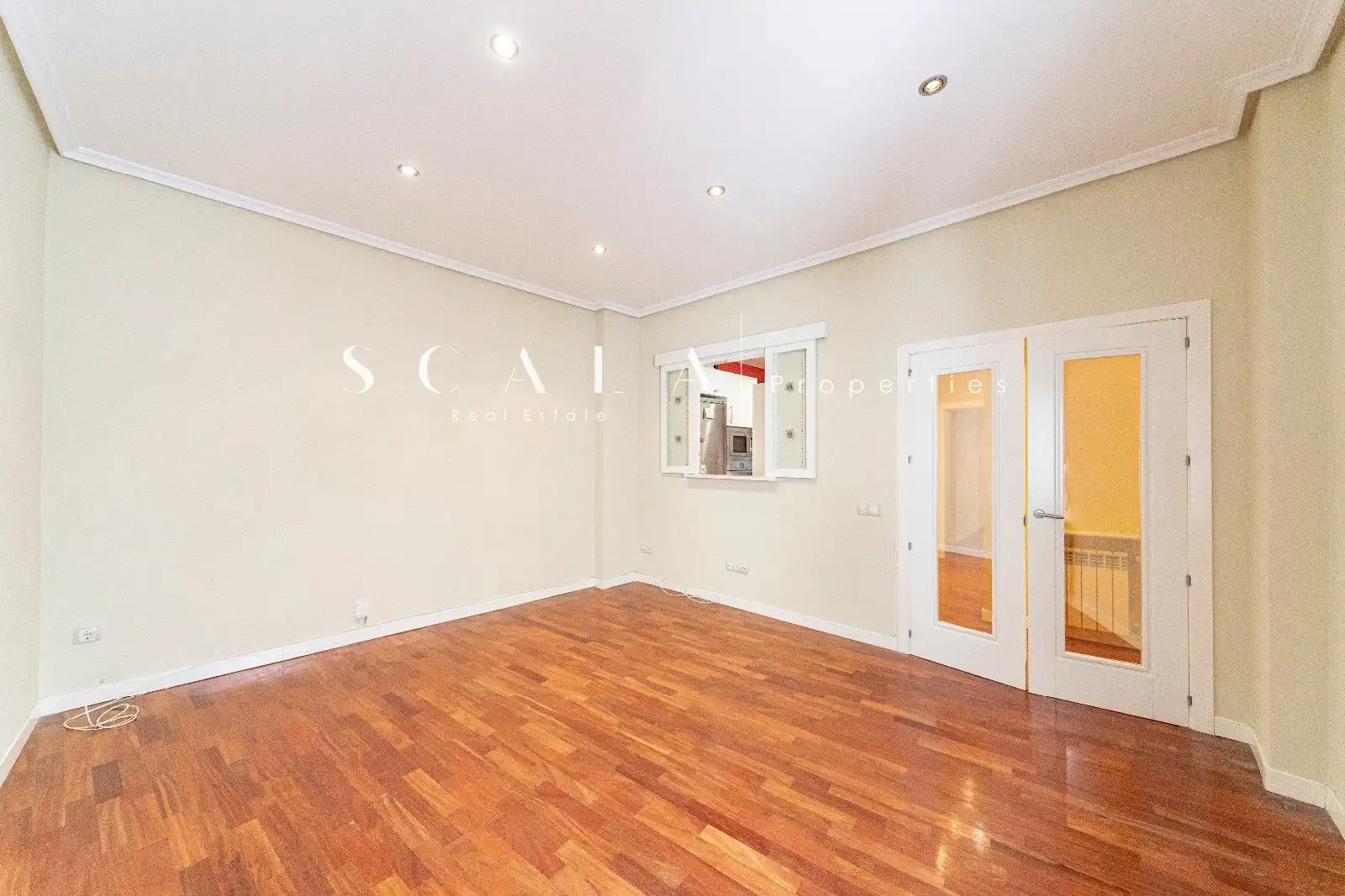Flat for rent in Madrid  with Air Conditioner, Heating and Parquet flooring
