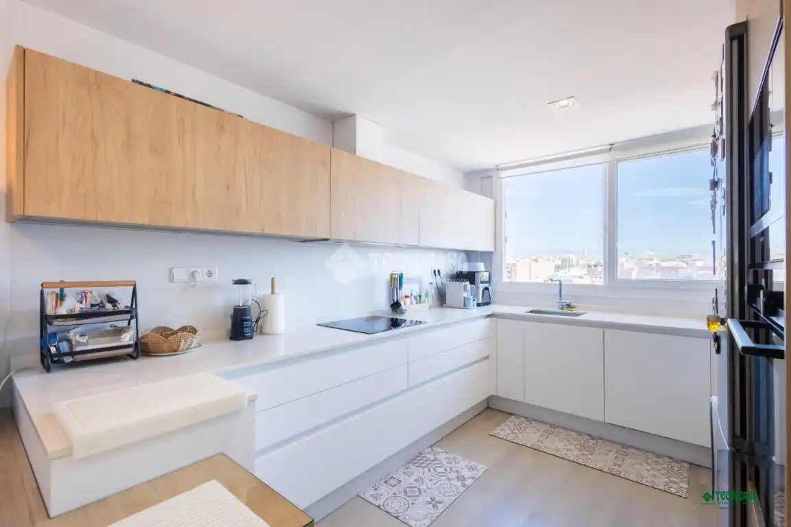 Küche von Wohnung zum Verkauf in Almería