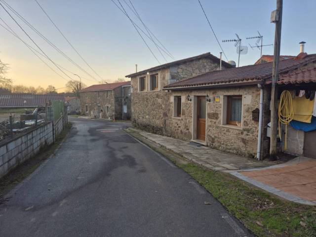 Casa-chalet en Venta en Calle Guxin en Vilasantar