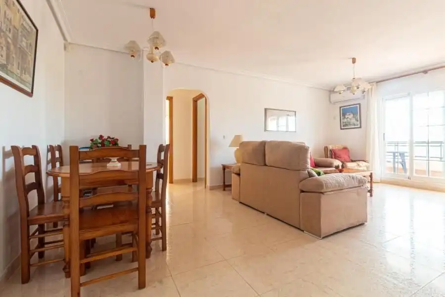 Sala d'estar de Apartament en venda en Pueblo Latino