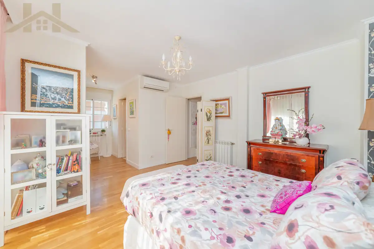 Bedroom of Houses for sale in Rivas-Vaciamadrid  with Air Conditioner, Heating and Terrace