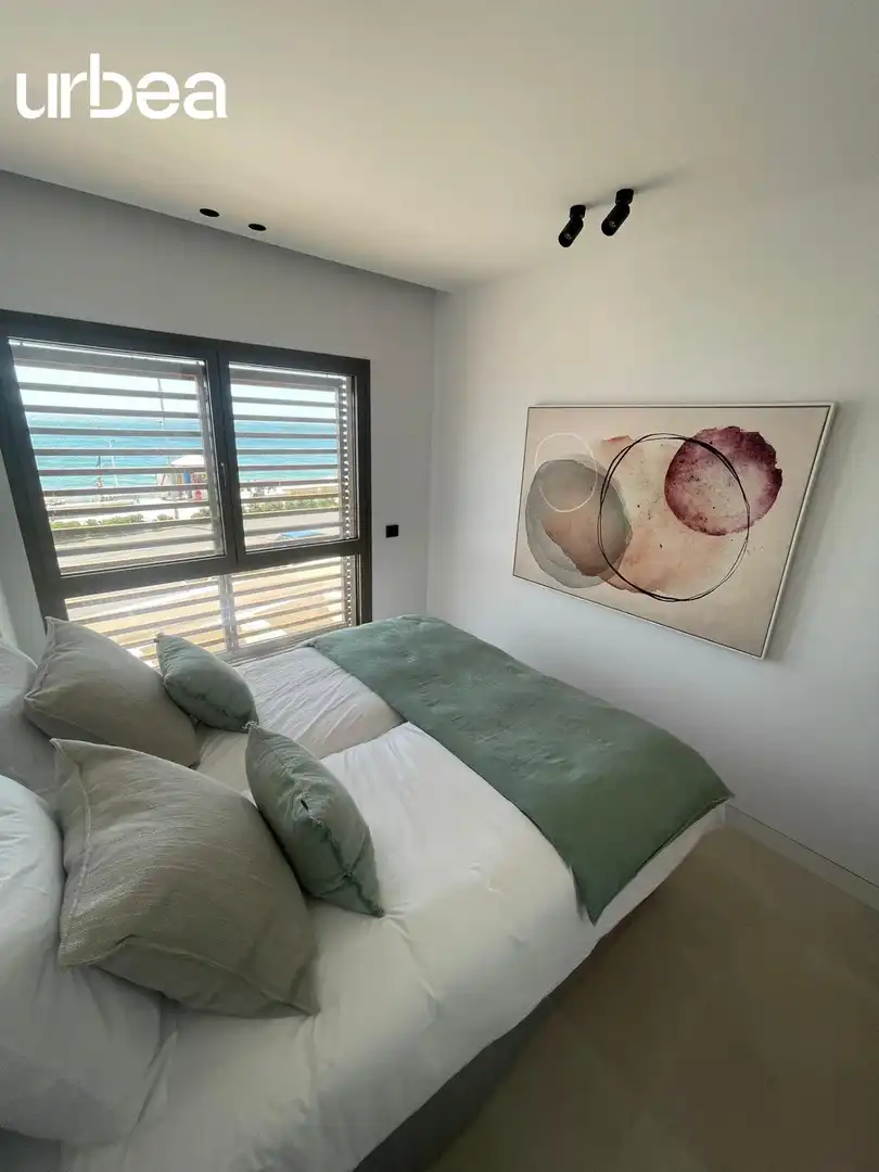 Dormitori de Dúplex en venda en Málaga amb Aire condicionat, Calefacció i Jardí privat