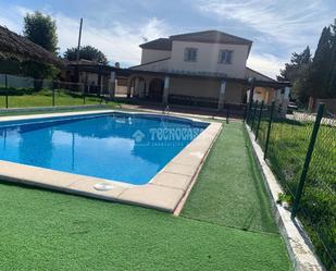 Piscina de Finca rústica en venda en Chiclana de la Frontera