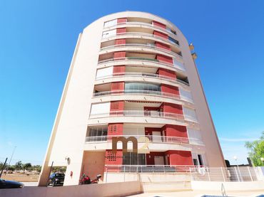 Apartment with pool for sale in Calle Ingeniero Juan Garcia 66
