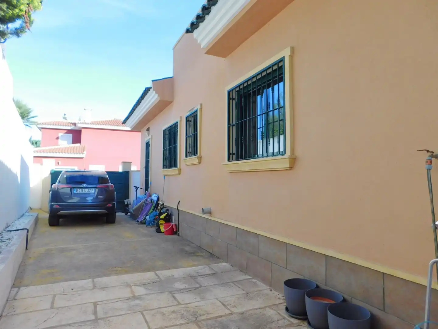 Vista exterior de Casa o xalet en venda en Rojales amb Terrassa i Balcó