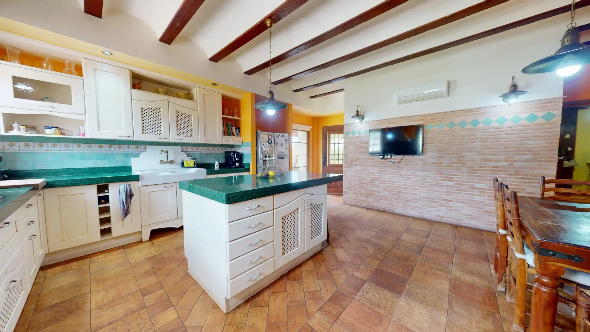 Cocina de Casa o chalet en venta en Monóvar  / Monòver con Aire acondicionado, Calefacción y Jardín privado