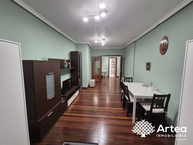 Piso en Venta en Zamakola Kalea en La Peña