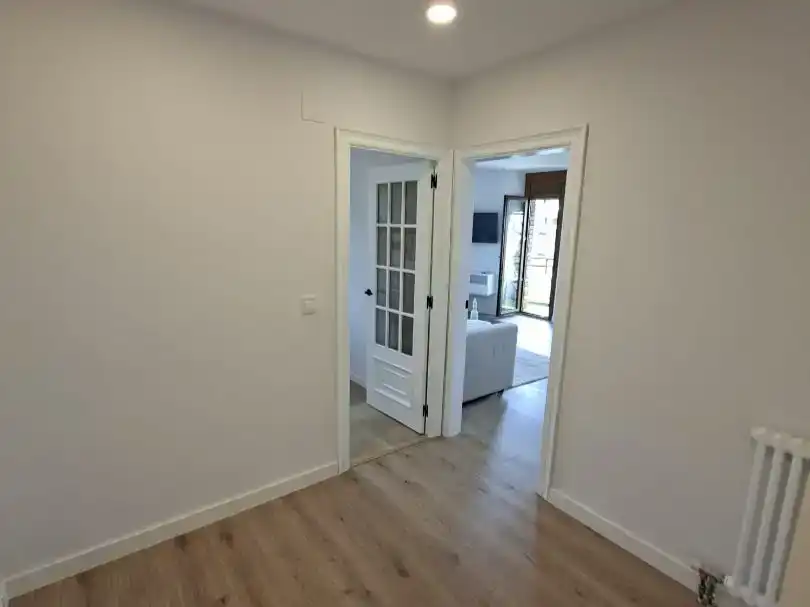 Flat for sale in  Lleida Capital  with Air Conditioner and Balcony