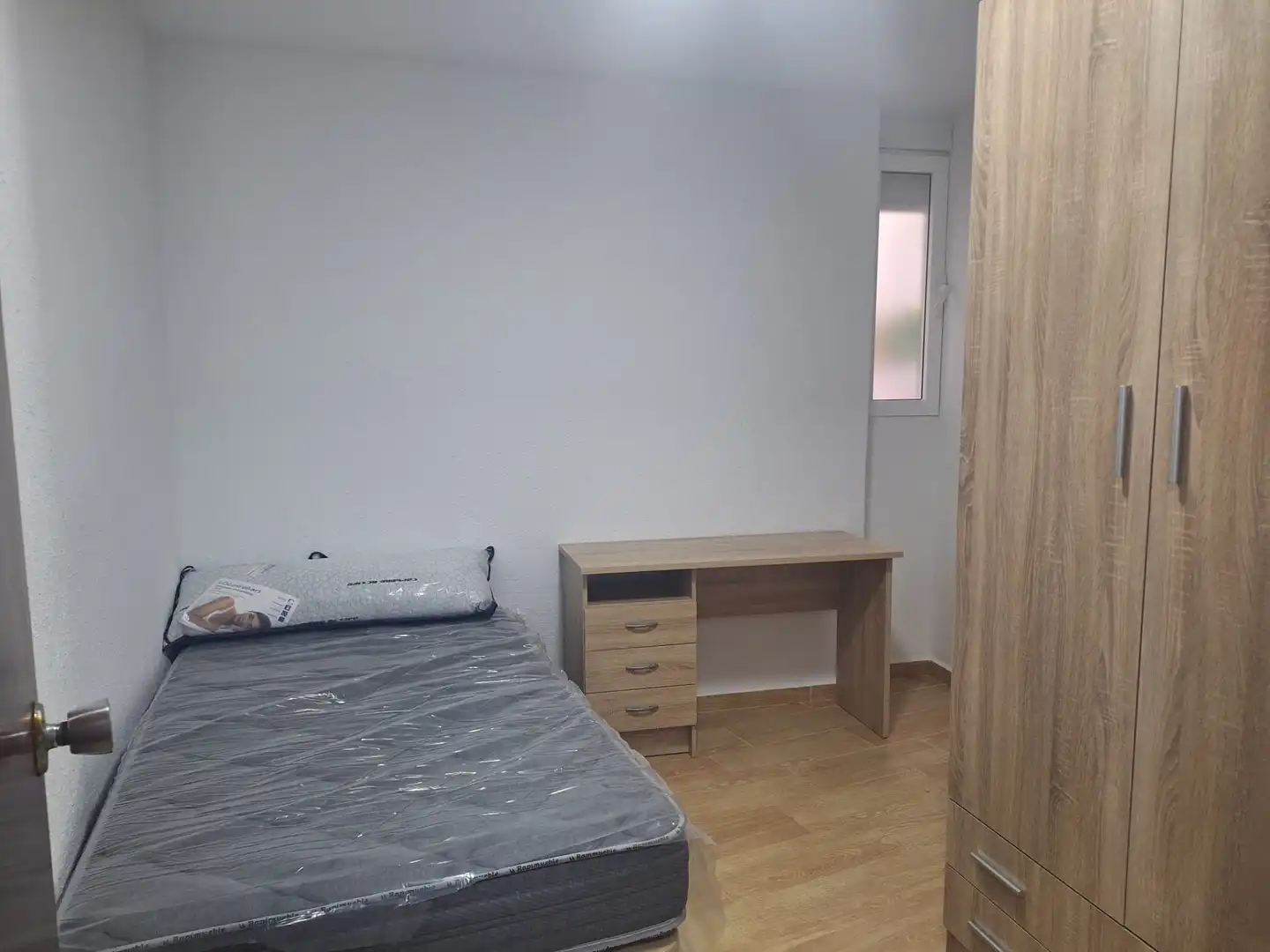 Habitación de Piso de alquiler en Cartagena con Amueblado, Horno y Lavadora