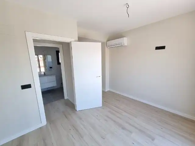 Dormitori de Casa adosada en venda en Cambrils amb Aire condicionat, Calefacció i Jardí privat