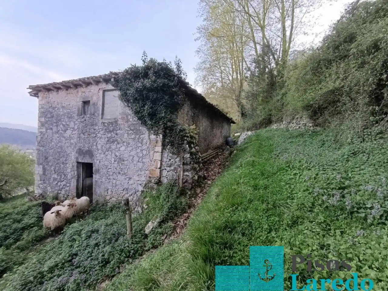 Casa o chalet en venta en Voto con Jardín privado, Terraza y Amueblado