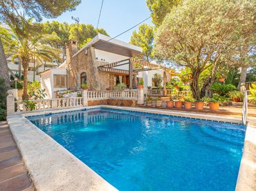 Xalet amb piscina en venda a BARTOMEU XAMENA