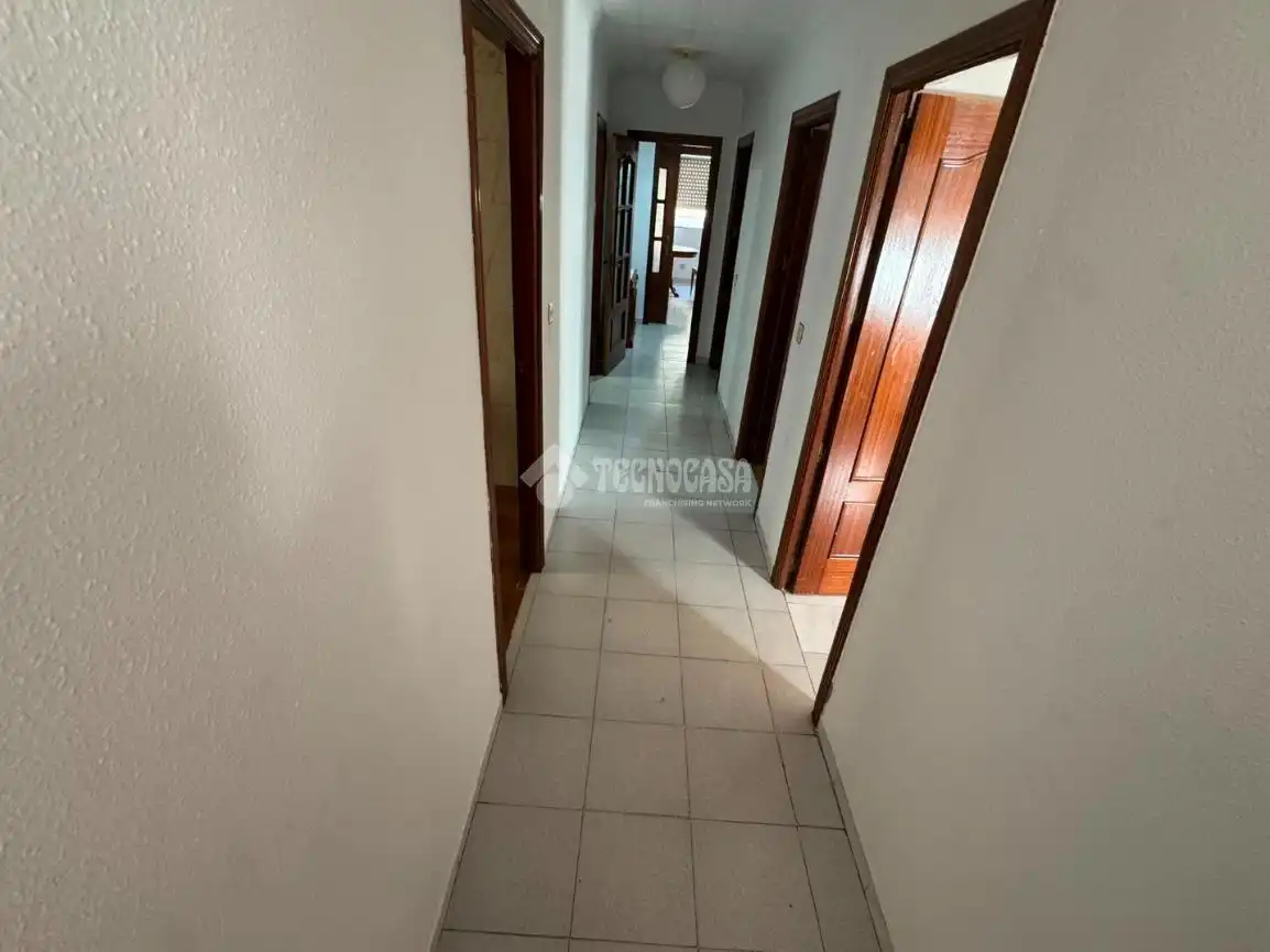 Casa amb terrassa en venda a Maria Auxiliadora - Barriada de Llera, imagen 31