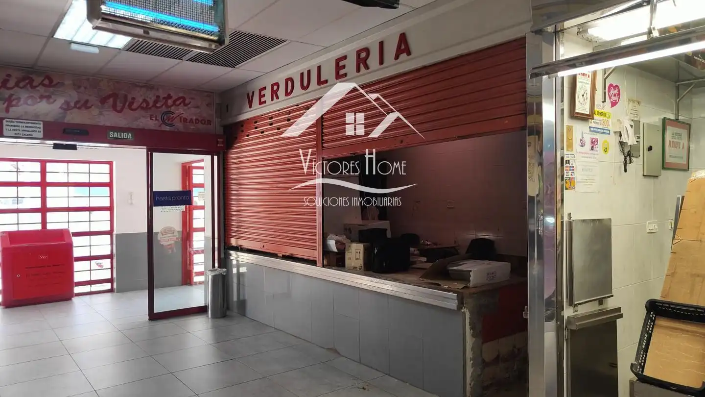 Local comercial en venta en Calle del Molino de Viento, imagen 2