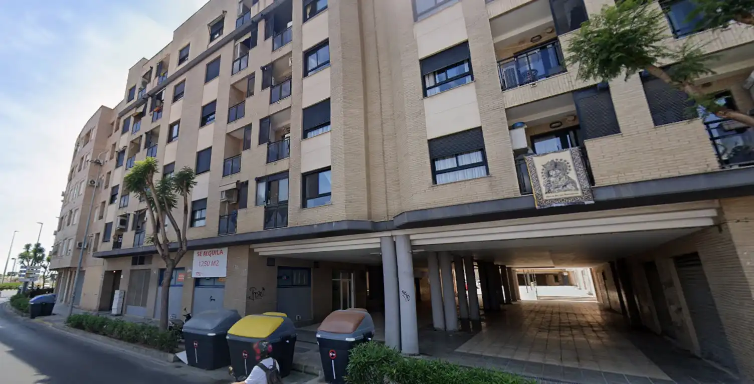 Vista exterior de Pis en venda en Torrent
