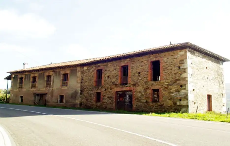 House for sale in Salas