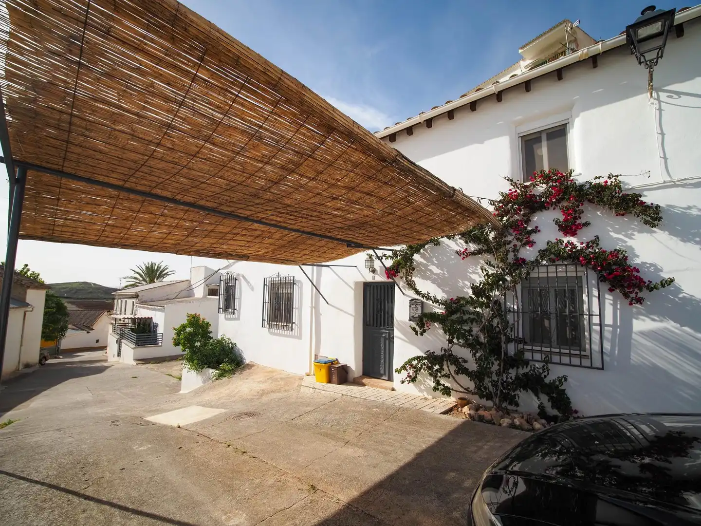 Vista exterior de Casa o chalet en venta en Moraleda de Zafayona con Calefacción