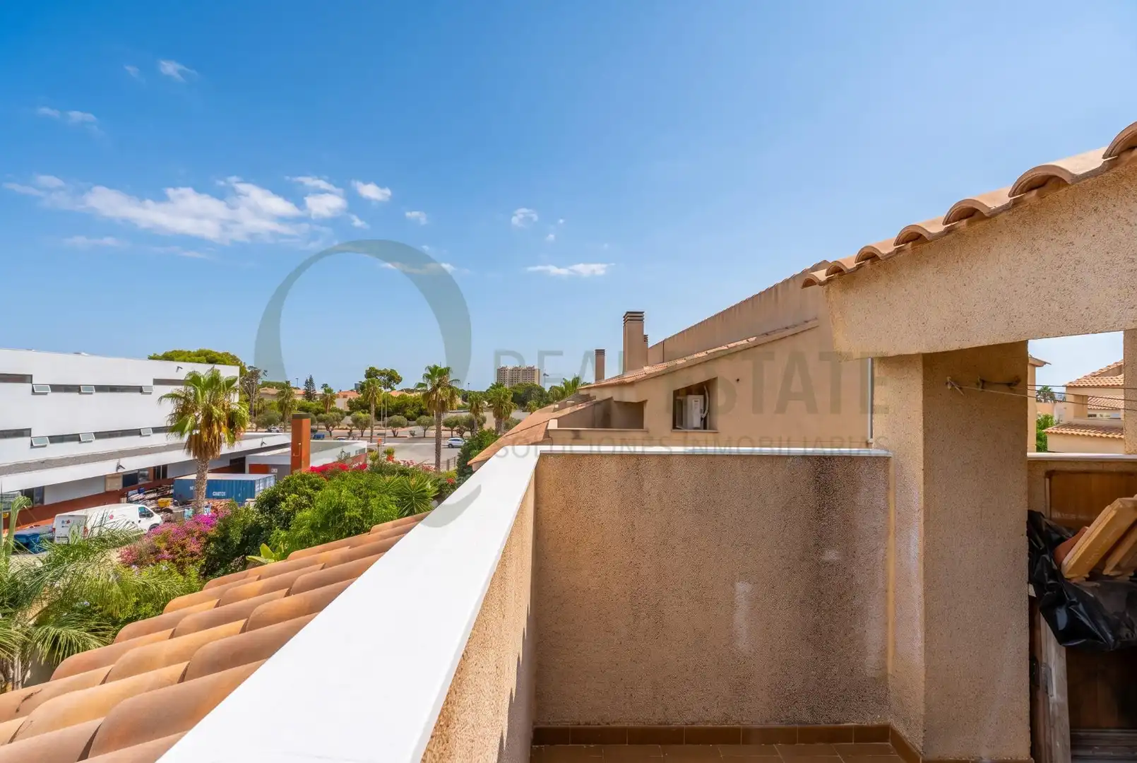 Terrassa de Casa o xalet en venda en El Campello amb Aire condicionat, Calefacció i Jardí privat